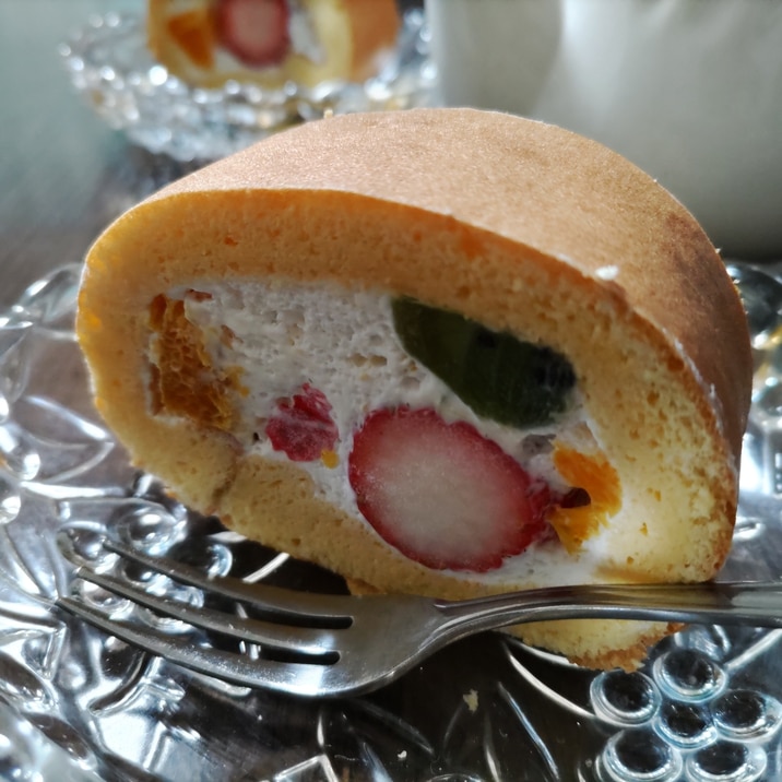 フルーツ沢山☆ロールケーキ